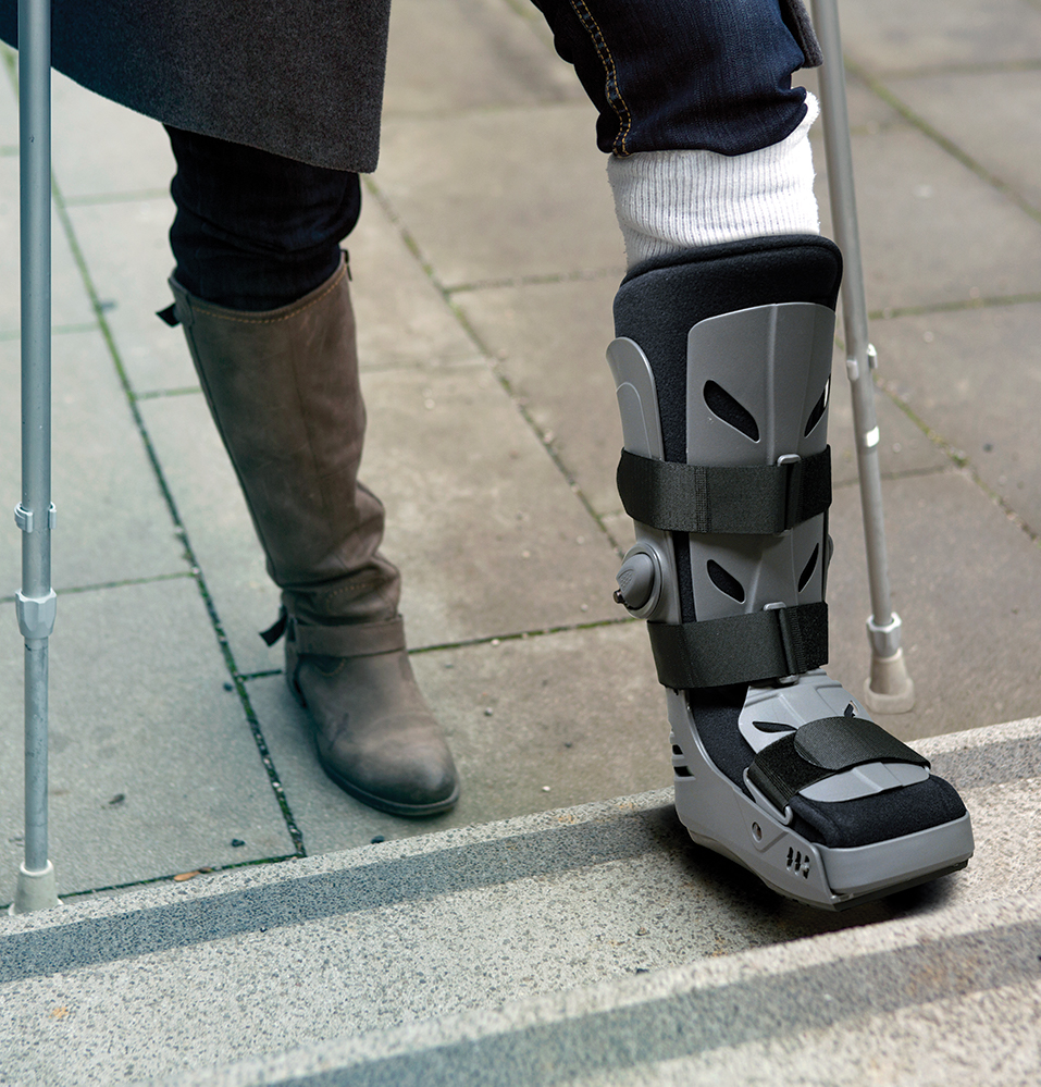 Sprint® Air Ankle Walker Low Top Bird & Cronin